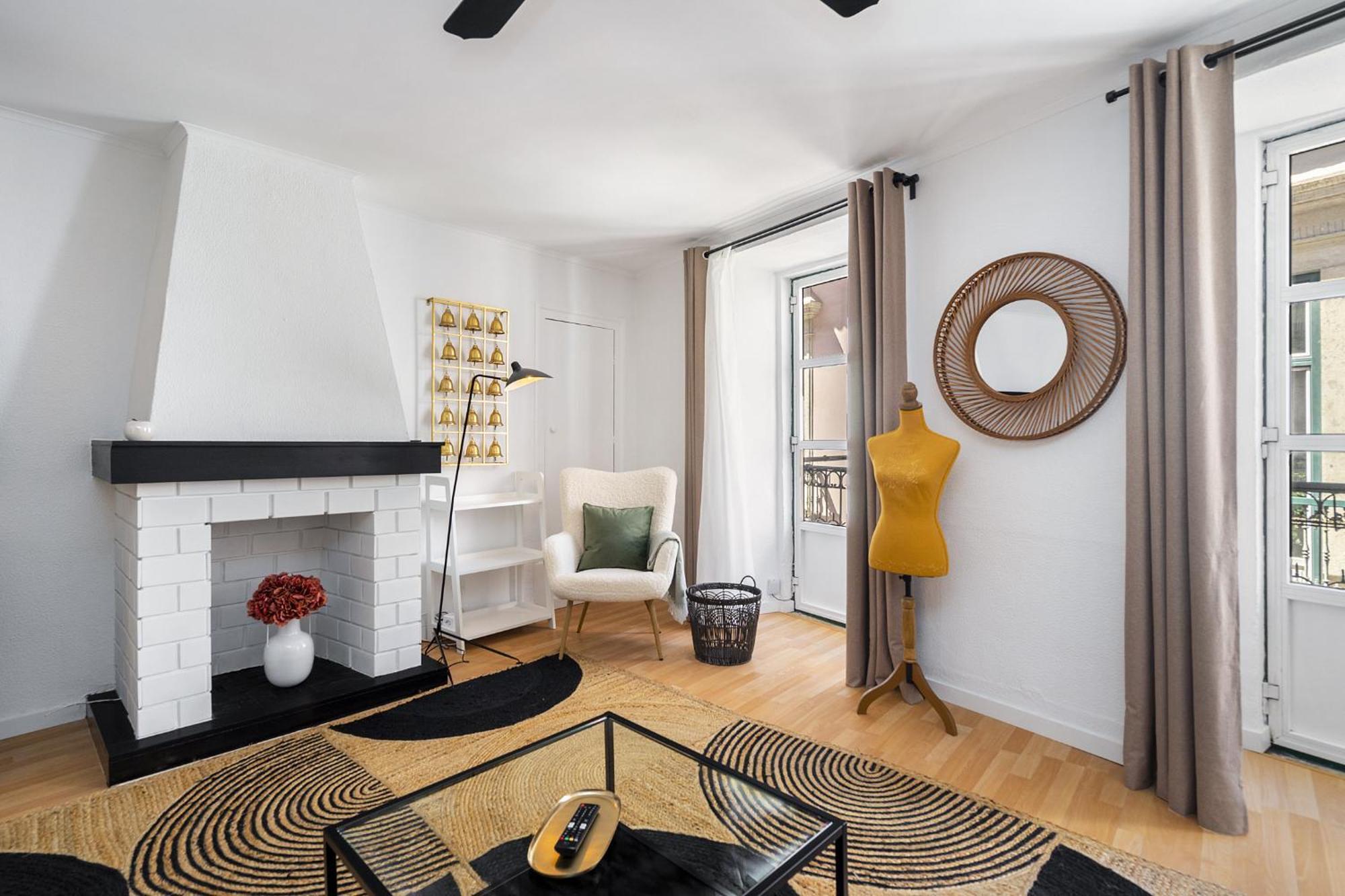 Whome Stylish Family Residence In The Heart Of Chiado Lisbon Bagian luar foto